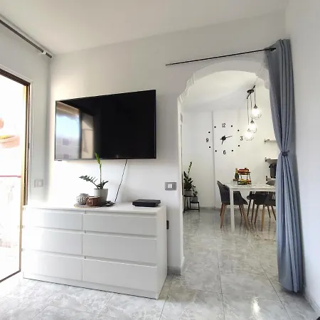 Vivienda Agaete Parque 公寓